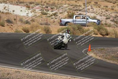 media/Apr-19-2025-AHRMA (Sat) [[3d98ca3309]]/Race/Group 7/Turn 4/